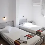 Akrotiri Szálloda 3*