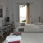 Akrotiri Hotell