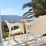 Akrotiri Hotell
