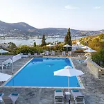 Hotell Akrotiri 3*