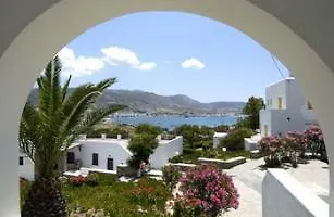 Akrotiri 3*