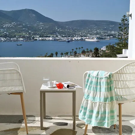 Akrotiri Hotell